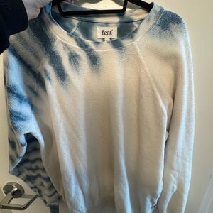 Feat boutique sweater